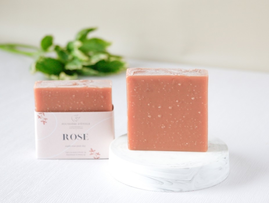 Savon en barre - À la Rose | Savonnerie Poussière d'Étoile